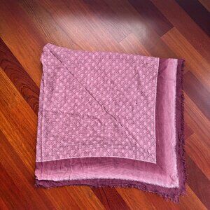 Gucci GG Monogram Jacquard Scarf Mauve Purple Wool Silk Blend